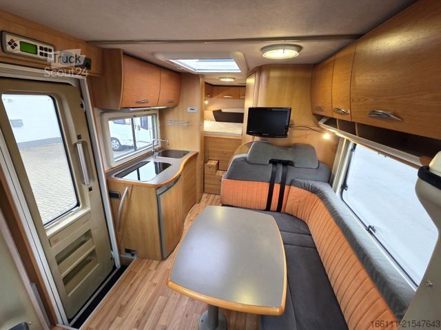 Camper semintegrato EURAMOBIL Contura 660HB - Festbett - Solar -