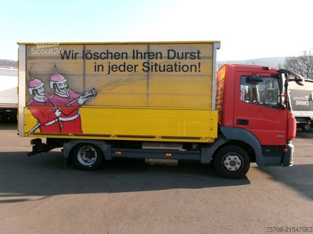 Camion de boissons MERCEDES-BENZ Atego 818 Getränke City Aufbau AHK