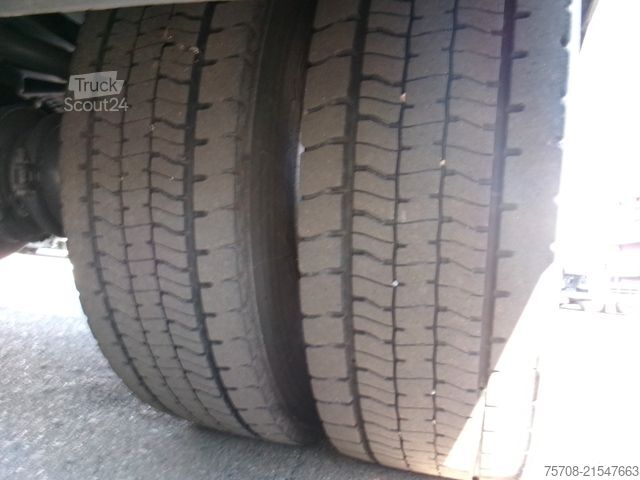 Camion de boissons MERCEDES-BENZ Atego 818 Getränke City Aufbau AHK