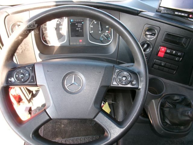 Camion de boissons MERCEDES-BENZ Atego 818 Getränke City Aufbau AHK