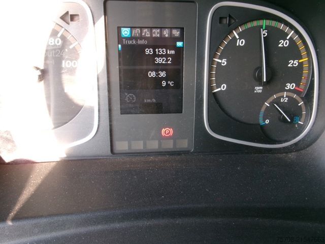 Camion de boissons MERCEDES-BENZ Atego 818 Getränke City Aufbau AHK