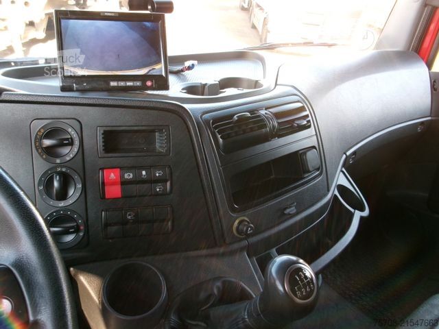 Camion de boissons MERCEDES-BENZ Atego 818 Getränke City Aufbau AHK