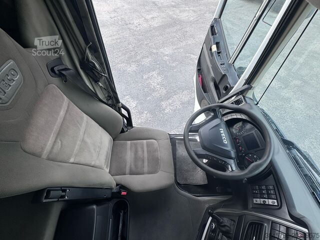 Trattore stradale standard Iveco STRALIS 480