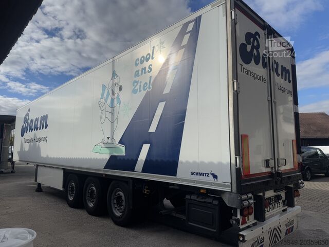 SKO24 ThermoKing SLXe200 +Stroom, bloemen Schmitz Cargobull SKO24 ThermoKing SLXe200 +Strom, Blumenb