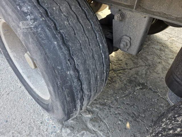 Yürüyen tabanlı yarı römork KRAKER 92 cbm Schubboden, Lift,WABCO ABS,sauberer Boden