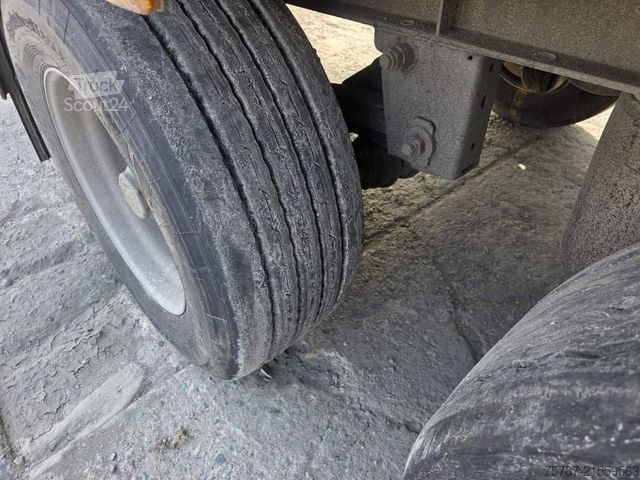 Yürüyen tabanlı yarı römork KRAKER 92 cbm Schubboden, Lift,WABCO ABS,sauberer Boden