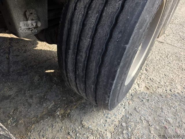 Yürüyen tabanlı yarı römork KRAKER 92 cbm Schubboden, Lift,WABCO ABS,sauberer Boden