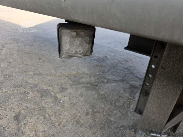 Yürüyen tabanlı yarı römork KRAKER 92 cbm Schubboden, Lift,WABCO ABS,sauberer Boden