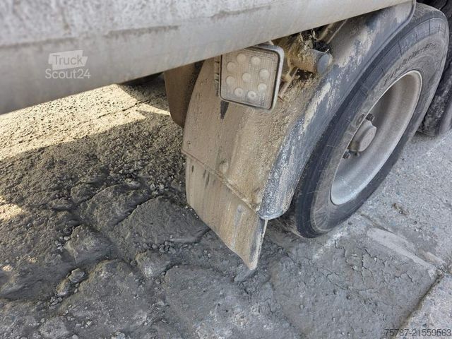 Yürüyen tabanlı yarı römork KRAKER 92 cbm Schubboden, Lift,WABCO ABS,sauberer Boden