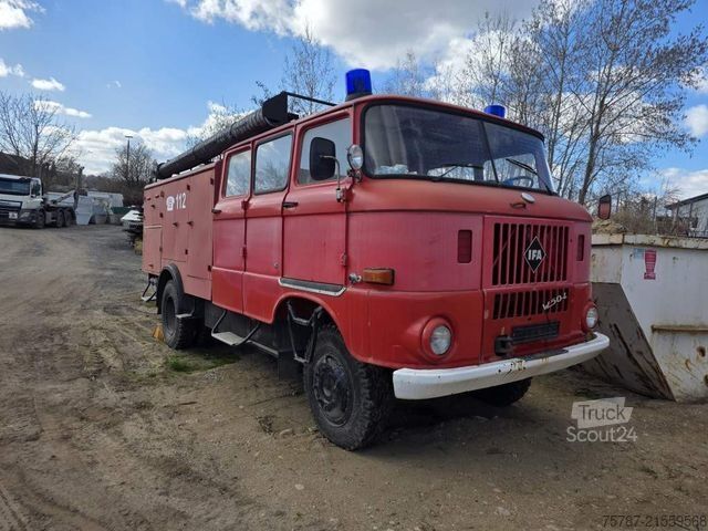 Special purpose truck  W50 L/LF IFA Löschfahrzeug mit Pumpe + Tank