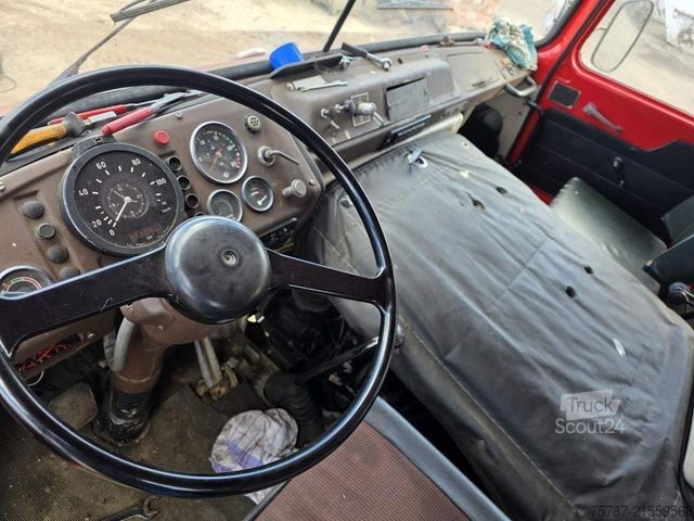 Special purpose truck  W50 L/LF IFA Löschfahrzeug mit Pumpe + Tank