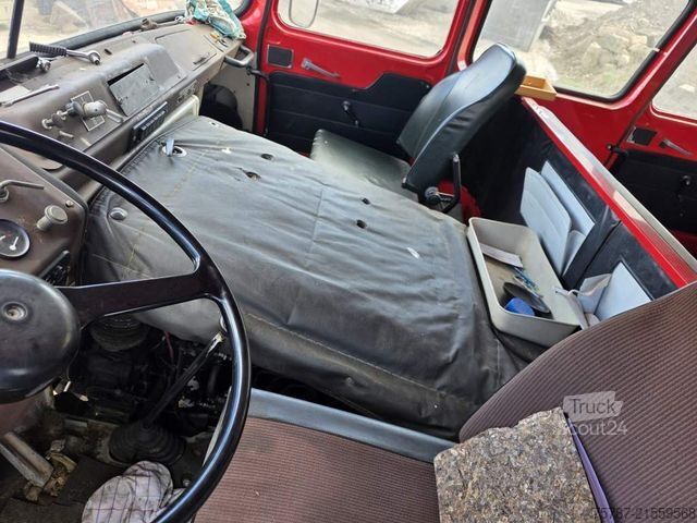 Special purpose truck  W50 L/LF IFA Löschfahrzeug mit Pumpe + Tank