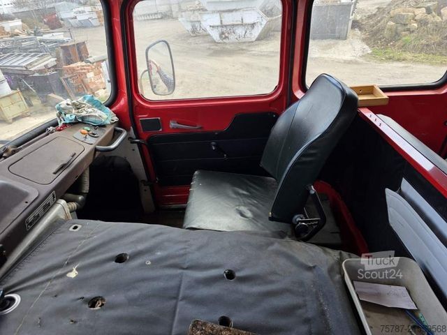 Special purpose truck  W50 L/LF IFA Löschfahrzeug mit Pumpe + Tank