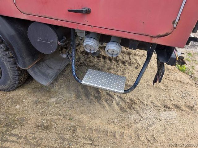 Special purpose truck  W50 L/LF IFA Löschfahrzeug mit Pumpe + Tank