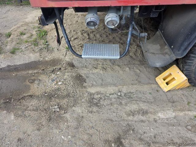 Special purpose truck  W50 L/LF IFA Löschfahrzeug mit Pumpe + Tank