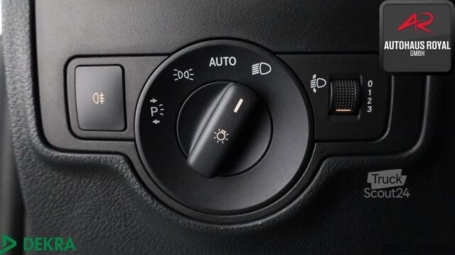 Panel van mercedes-benz Vito 110 CDI LANG KASTEN 3 SITZE,KLIMA,AHK,1.HD