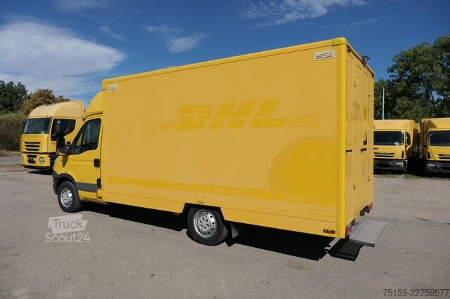 Skříňová dodávka iveco Daily 35 S11 C30C AUTOMATIK KAMERA Regale LUFT DURCHGANG EURO-5 CoC