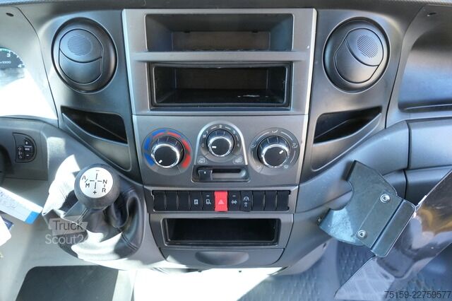 Skříňová dodávka iveco Daily 35 S11 C30C AUTOMATIK KAMERA Regale LUFT DURCHGANG EURO-5 CoC