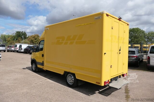 Skapbil iveco Daily 35 S11 C30C KURZ AUTOMATIK KAMERA Regale LUFT DURCHGANG EURO-5 CoC