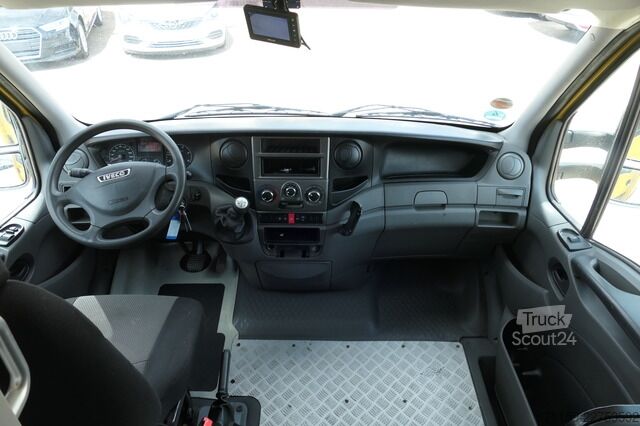 Skapbil iveco Daily 35 S11 C30C KURZ AUTOMATIK KAMERA Regale LUFT DURCHGANG EURO-5 CoC