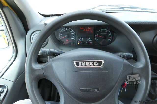 Skapbil iveco Daily 35 S11 C30C KURZ AUTOMATIK KAMERA Regale LUFT DURCHGANG EURO-5 CoC