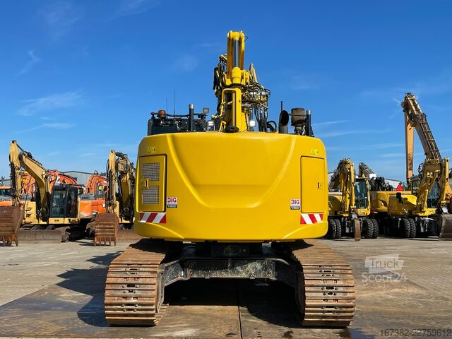 Pelle sur chenilles Hitachi ZX225USLC-6