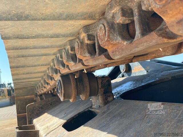 Pelle sur chenilles Hitachi ZX225USLC-6