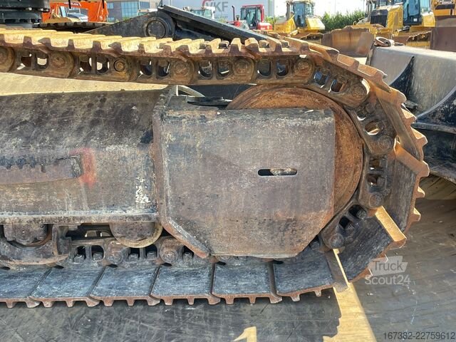 Pelle sur chenilles Hitachi ZX225USLC-6