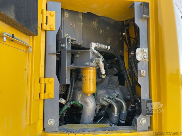 Pelle sur chenilles Hitachi ZX225USLC-6