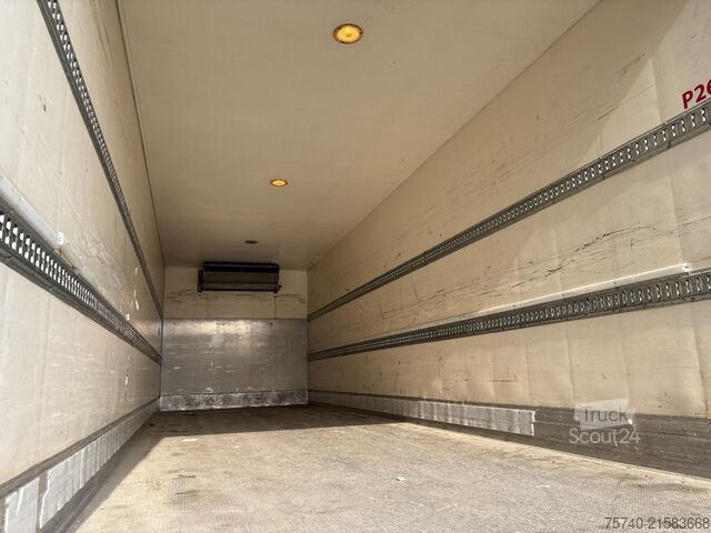 Hűtött/fagyasztott szállítás Volvo FL 240 + THERMO KING + CHEREAU + EURO 5 + LIFT ...