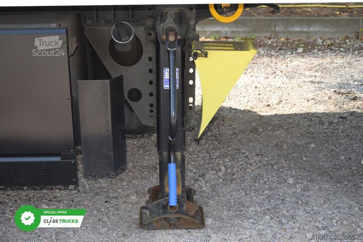 Reefer semitrailer KRONE SDR Cool Liner FP 60 ThermoKing SLXi 300