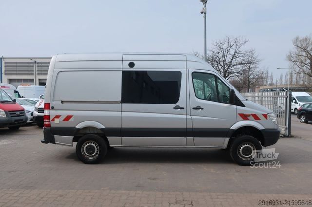 Furgone a tetto alto MERCEDES-BENZ Nr.300 Sprinter 316 CDI 4X4 rre / SHZ