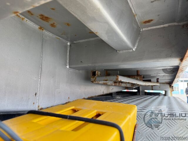 Kiper kamion IVECO 410T50 8X4 BB Retarder Meiller Kipper Bordmatik