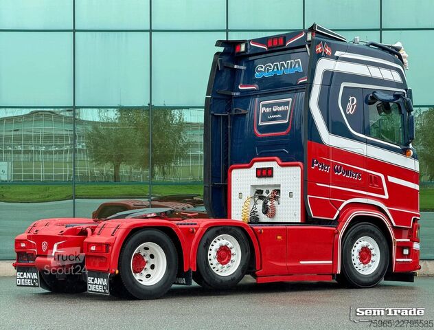 Стандартен влекач SCANIA S520 V8 NGS FULL OPTIONS RETARDER 2x TANKS SPECI