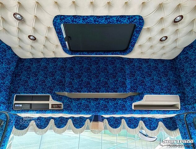 Стандартен влекач SCANIA S520 V8 NGS FULL OPTIONS RETARDER 2x TANKS SPECI