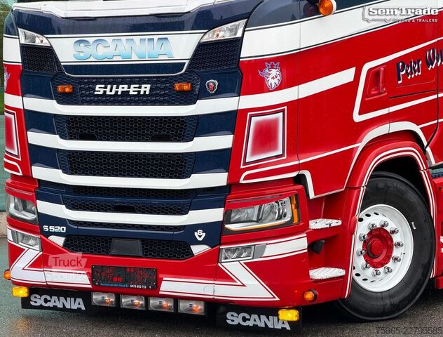 Стандартен влекач SCANIA S520 V8 NGS FULL OPTIONS RETARDER 2x TANKS SPECI