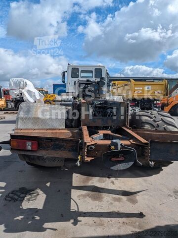Φορτηγό ειδικού σκοπού IVECO Trakker 450 / 8x8 Allrad / Agrotruck