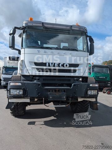 Σοκάμι φορτηγού IVECO Trakker 450 / 8x8 Allrad / Agrotruck