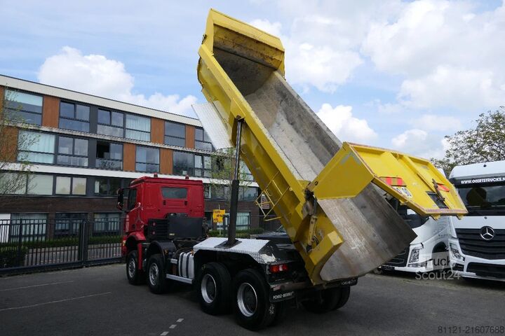 Camion de gunoi Mercedes-Benz Arocs 4151 | 8X6 | Voith Retarder | 250470Km | ...
