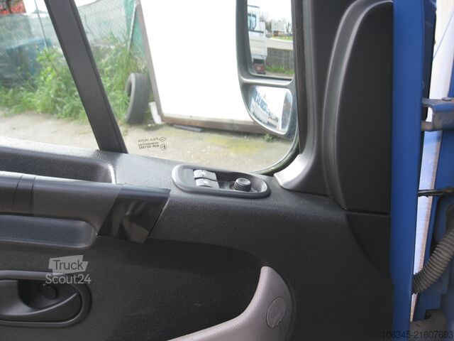 Furgon cu platformă Opel Movano B