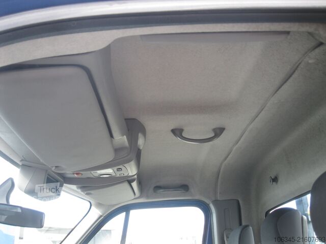 Furgon cu platformă Opel Movano B