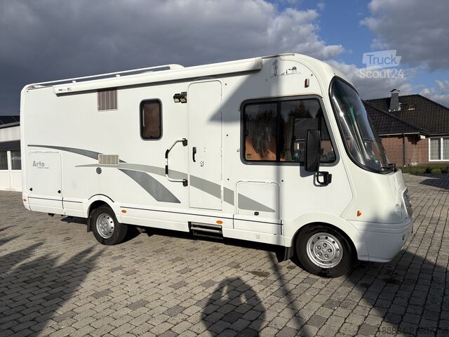 Integrated camper Niesmann+Bischoff Arto 69