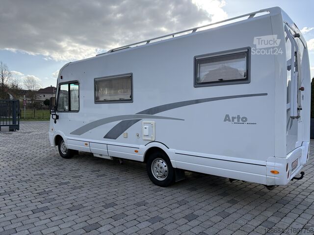 Integrated camper Niesmann+Bischoff Arto 69