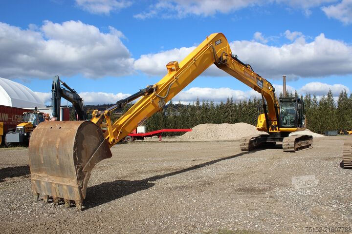 Goseniški bager JCB JS 220 LR (Long Reach)