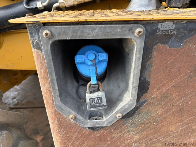 Комбінація екскаватор/навантажувач Caterpillar 432F2