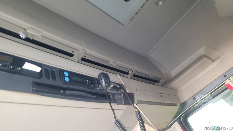 Standard SZM Scania R 580 V 8 Retarder Standklima Alu Felgen