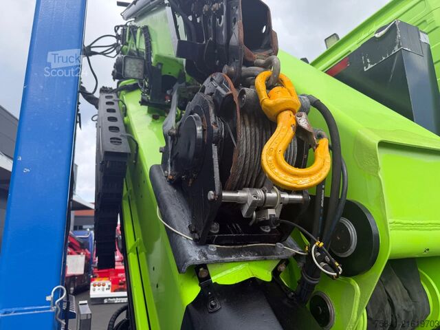 Vrachtwagen met kraan Volvo FH 540 8x4 HMF 5020-K6 + FJ 1000-K5