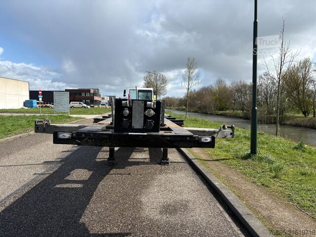 نقل الحاويات Renders 3AFCST08 Multichassis / Extendable / SAF Axles ...