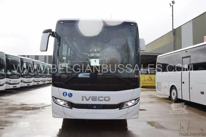 Intercitybus Iveco Crossway 10.8m Pop / Double middle door / Lift ...