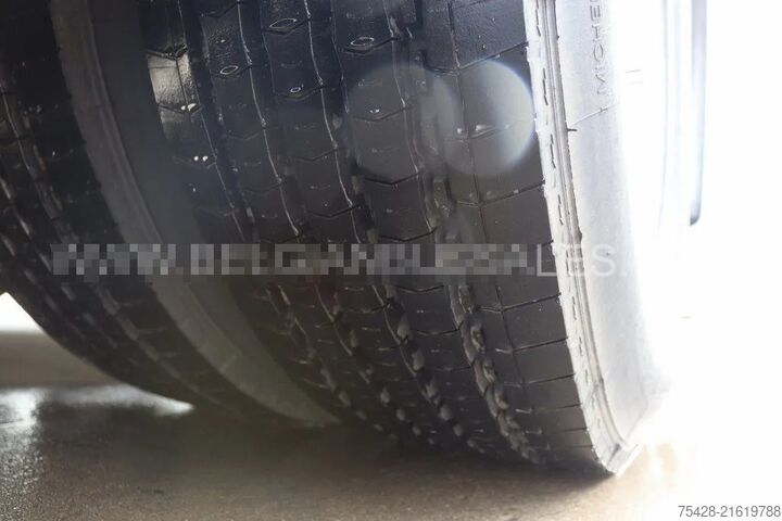 Intercitybus Iveco Crossway 10.8m Pop / Double middle door / Lift ...